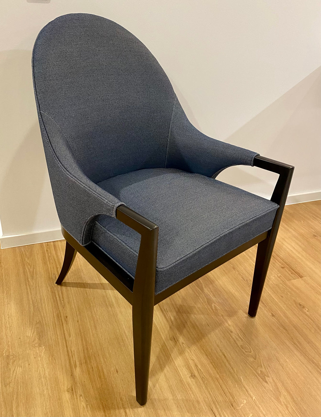 Caracole Natural Choice Stuhl mit Armlehnen   CLA-020-275 von Instylior