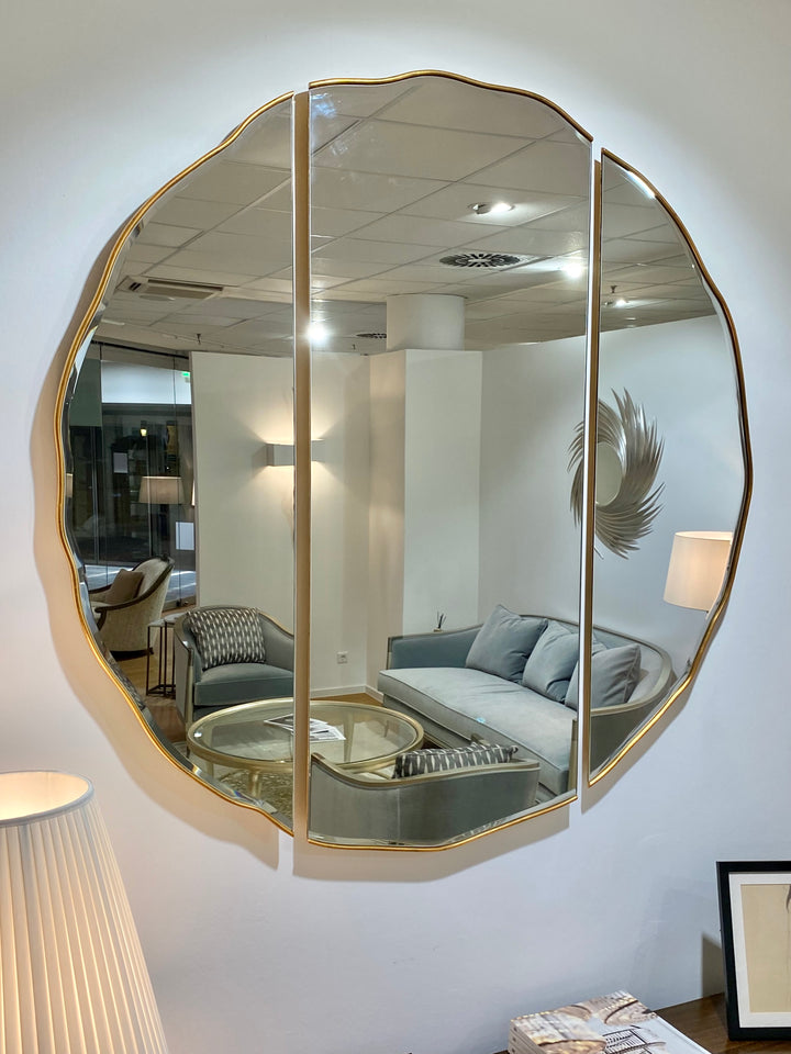 Christopher Guy hand carved mirror round 50-2967 size (B) from Instylior