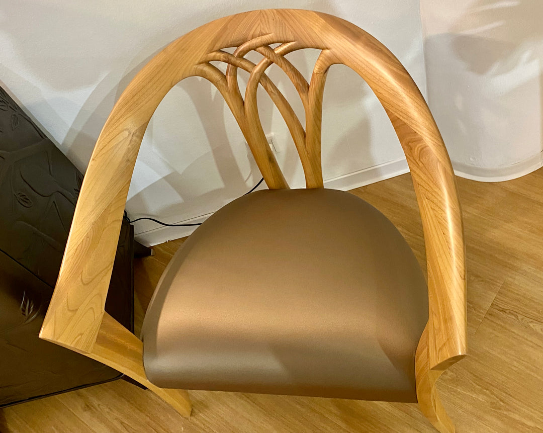 Christopher Guy hand carved lounge chair 60-0416 from Instylior