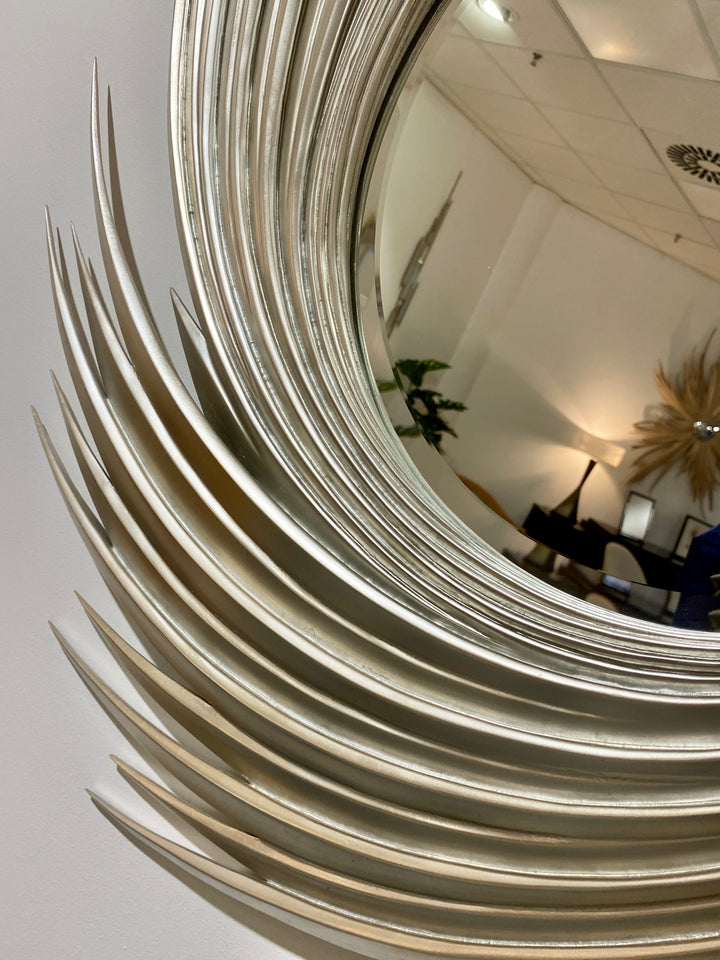 Christopher Guy handgeschnitzter Spiegel  Camilla 50-1686 Größe (A) von Instylior