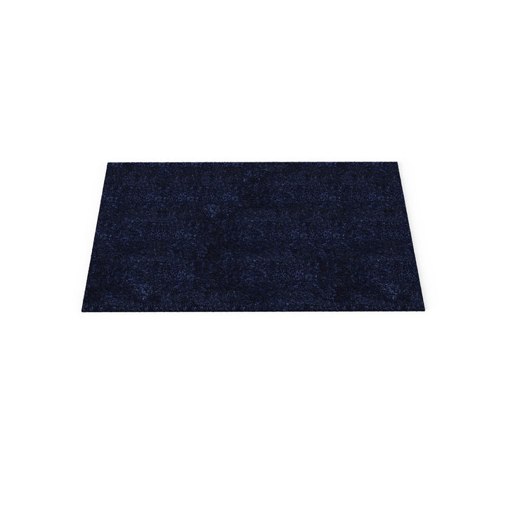 Dôme Deco LAKE Teppich 140 × 200 in Dunkelblau – rechteckiger Designteppich für elegante Wohnräume