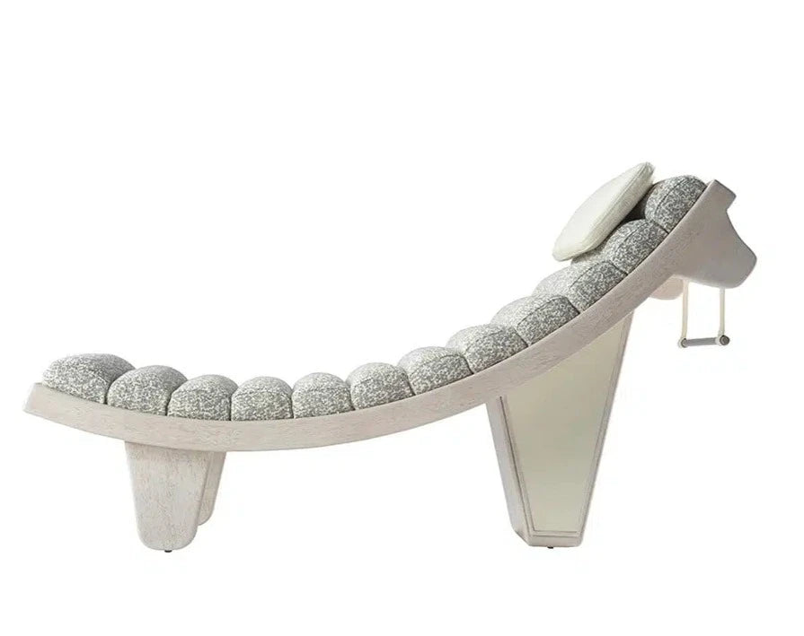 Adriana Hoyos Chaise LU47-900 by instylior