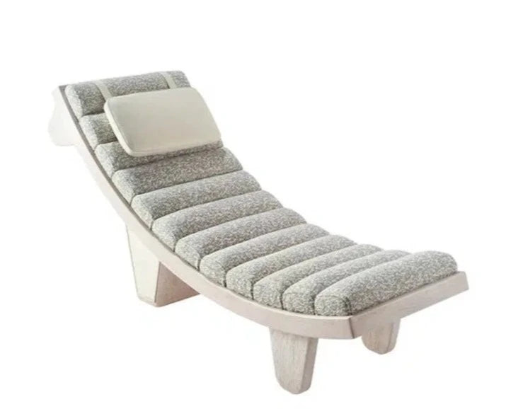 Adriana Hoyos Chaise LU47-900 by instylior