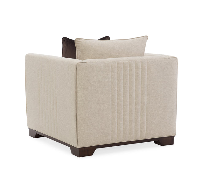 Caracole Sessel M020-417-032-A von Instylior