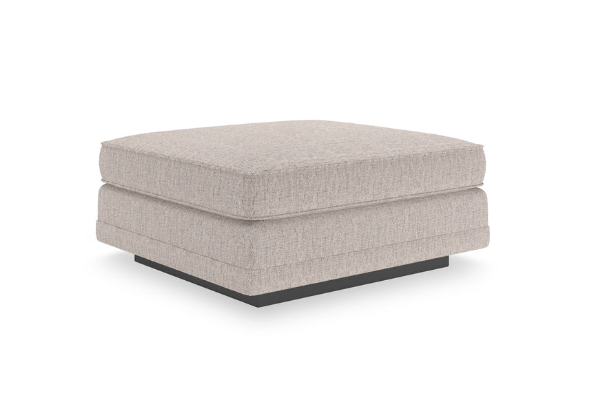 Caracole  Fusion Ottoman  M050-017-041-C von instylior