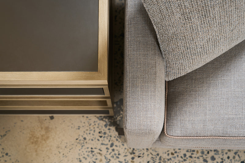 Caracole  110 Remix Sofa  M110-019-212-C von instylior