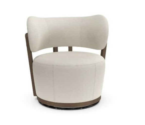 Adriana Hoyos Drehsessel  RM10-101 von instylior