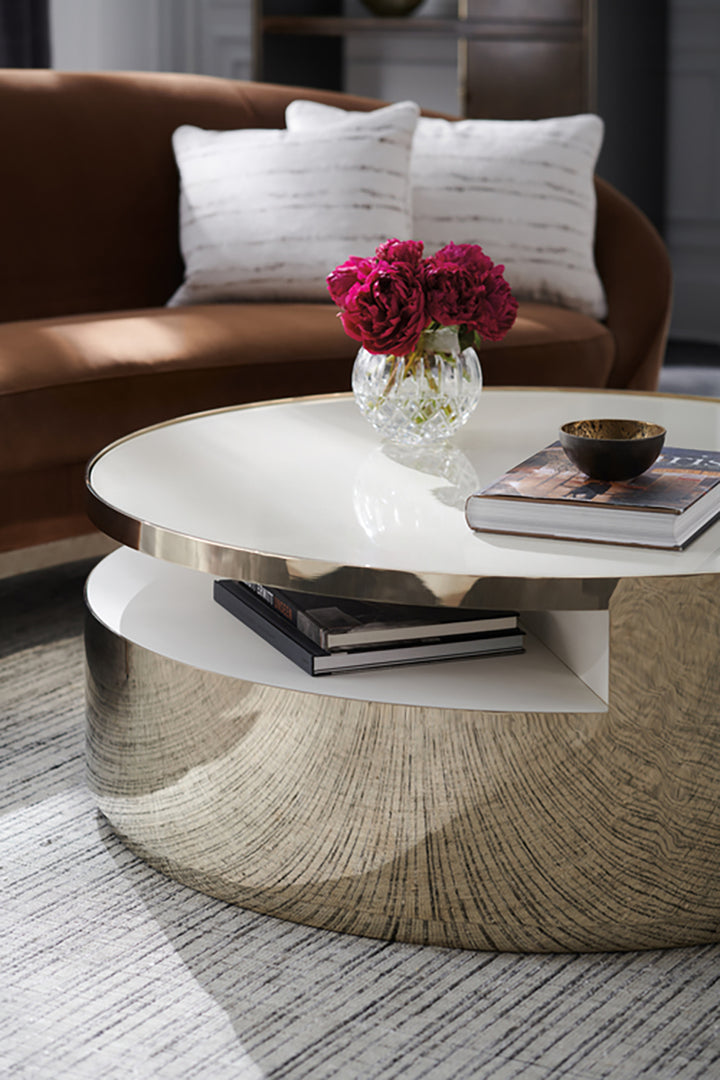 Caracole Signature Turn Style Couchtisch   SIG-021-401 von Instylior