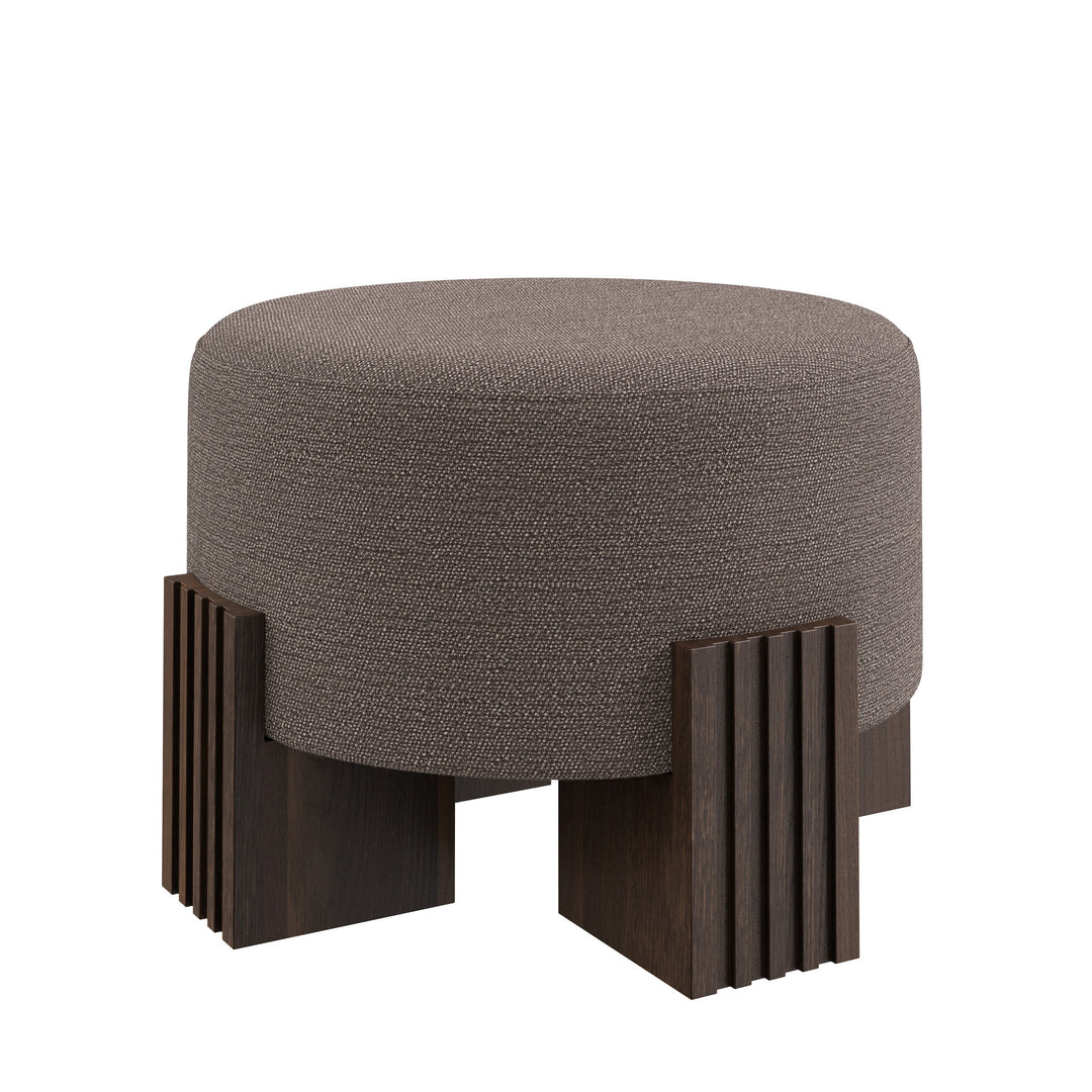 Dôme Deco CLARK Hocker in Creme – Designhocker für moderne Wohnräume