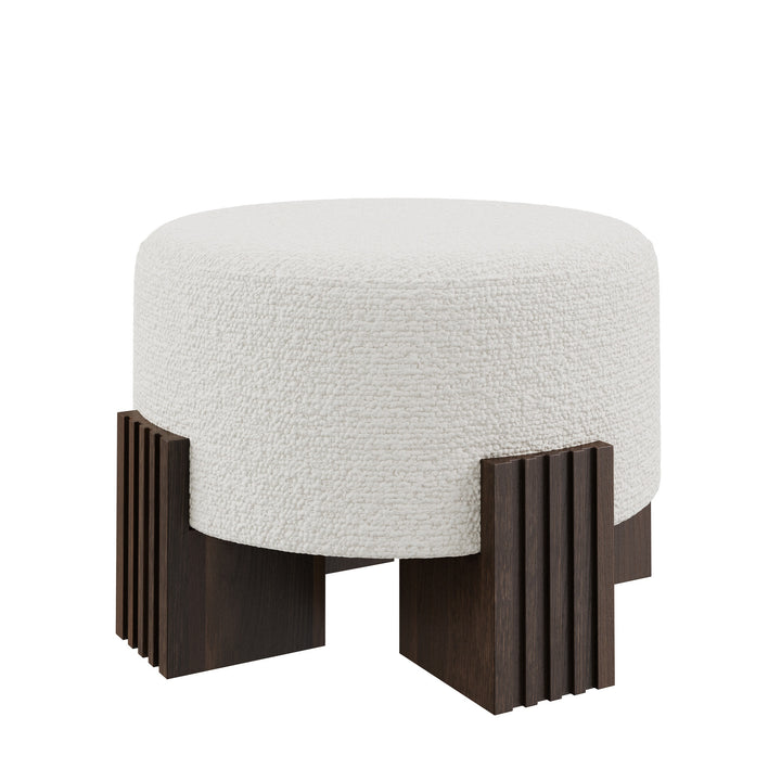 Dôme Deco CLARK Hocker in Creme – Designhocker für moderne Wohnräume