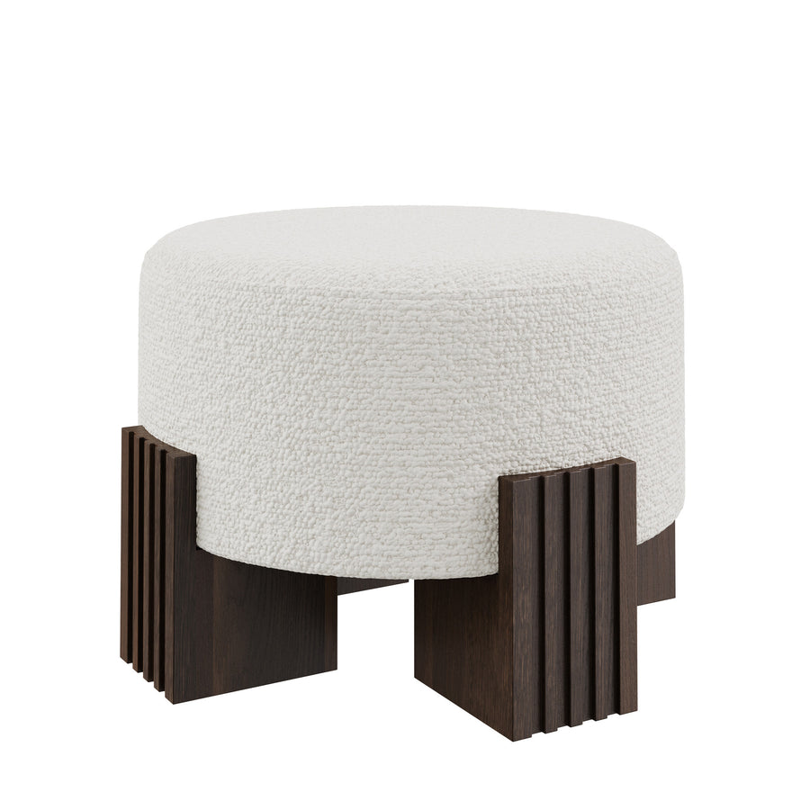 Dôme Deco CLARK Hocker in Creme – Designhocker für moderne Wohnräume