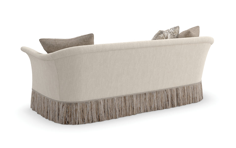 Caracole  Savoy Sofa  UPH-023-011-A von instylior