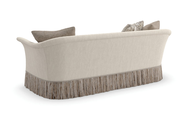 Caracole  Savoy Sofa  UPH-023-011-A von instylior