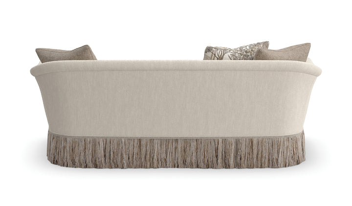Caracole  Savoy Sofa  UPH-023-011-A von instylior