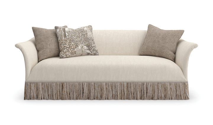 Caracole  Savoy Sofa  UPH-023-011-A von instylior