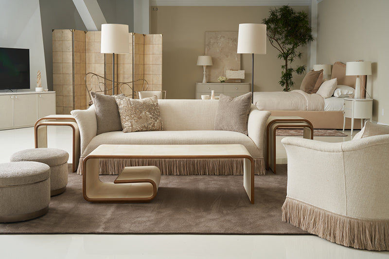 Caracole  Savoy Sofa  UPH-023-011-A von instylior