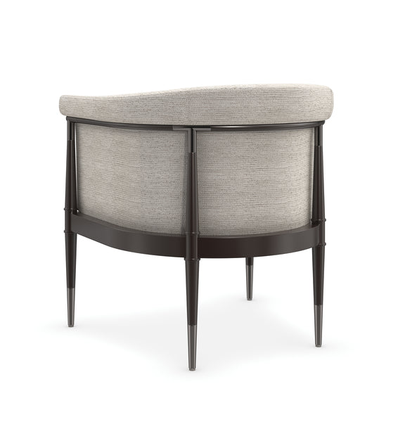 Caracole Sessel UPH-422-132-A von Instylior