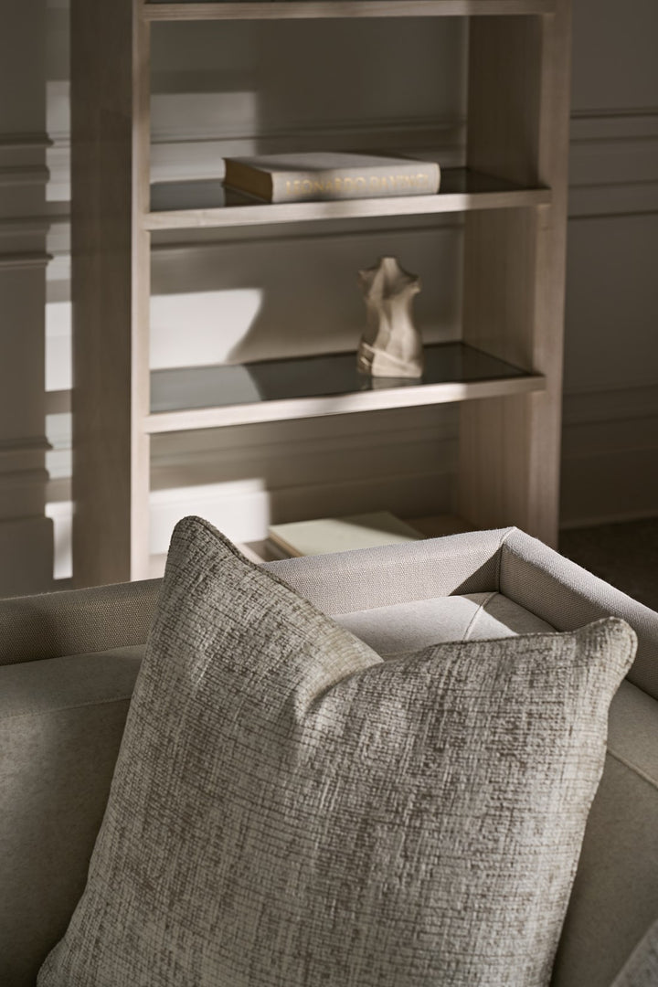 Caracole  Tuxedo Sofa  UPH-423-013-B von instylior
