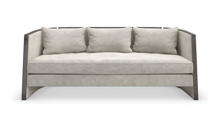 Caracole  Cut Away Sofa  UPH-423-111-A von instylior