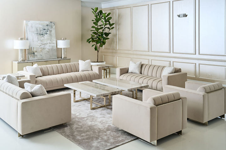 Caracole  84 Well Balanced Sofa  UPH-424-211-A von instylior