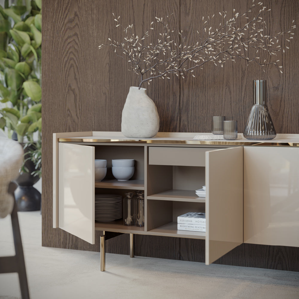 Evanyrouse Colline 4 Türen Sideboard – Lifestyleansicht 4