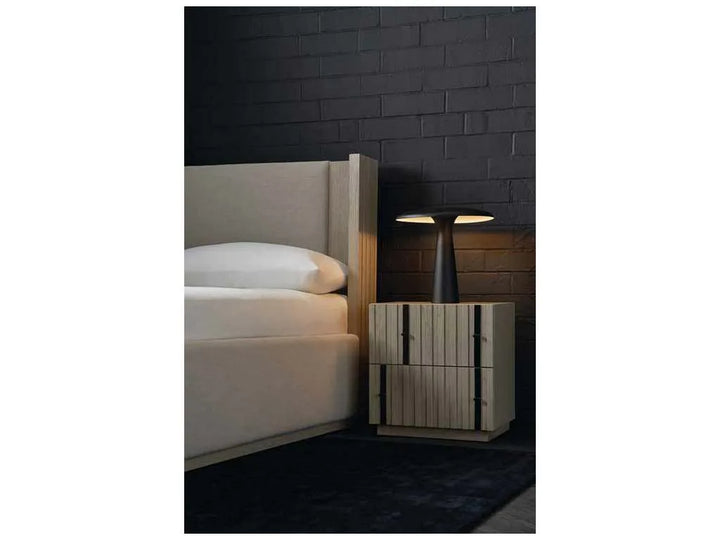 Kelly Hoppen by Caracole Bett Queensize KHC-022-102 von Instylior