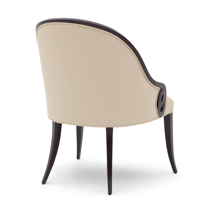 Christopher Guy handgearbeiteter Loungestuhl 60-0082 von Instylior Stühle Christopher Guy 