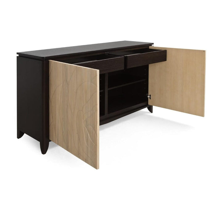 Christopher Guy handgeschnitztes Sideboard 85-0048 von Instylior Sideboards Buffets Christopher Guy 
