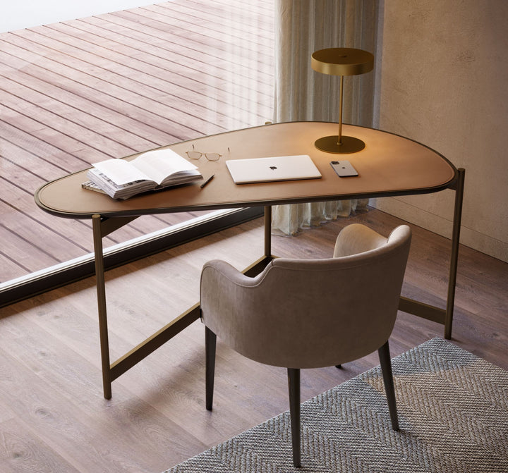 Stylish Club Capri Schreibtisch Ambienteansicht 8