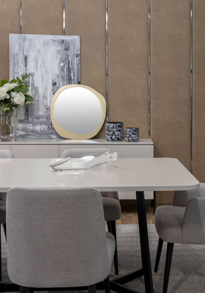 Stylish Club Sky Esstisch Ambienteansicht 6