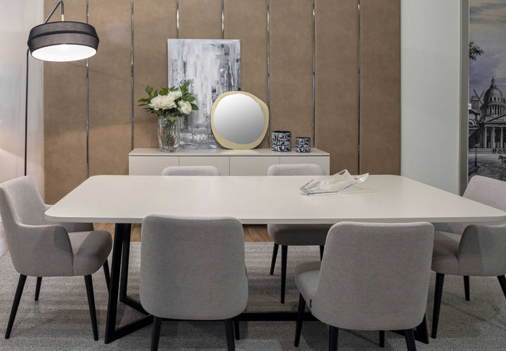 Stylish Club Sky Esstisch Ambienteansicht 8