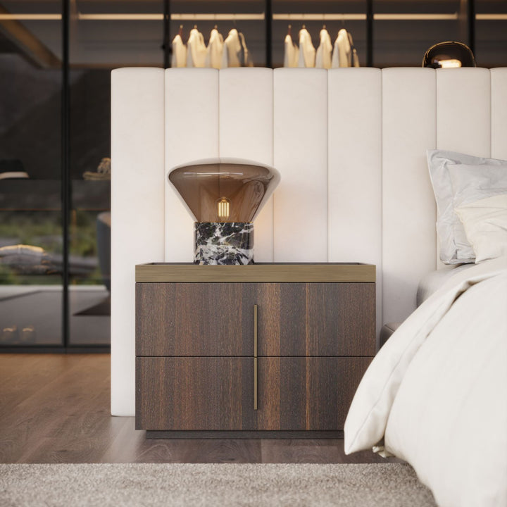 Stylish Club Kensington Nachttisch Ambienteansicht 10