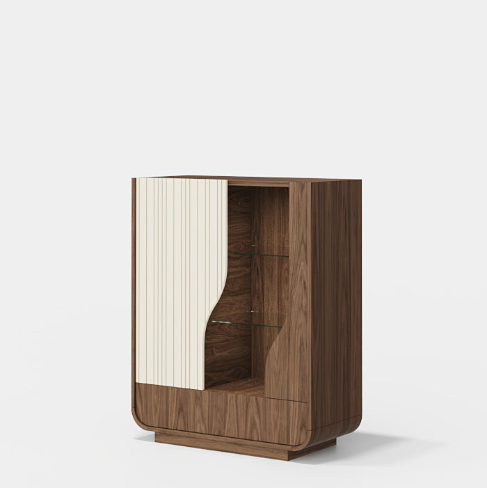 Evanyrouse Linard Vitrine mit Sockel – Lifestyleansicht 1